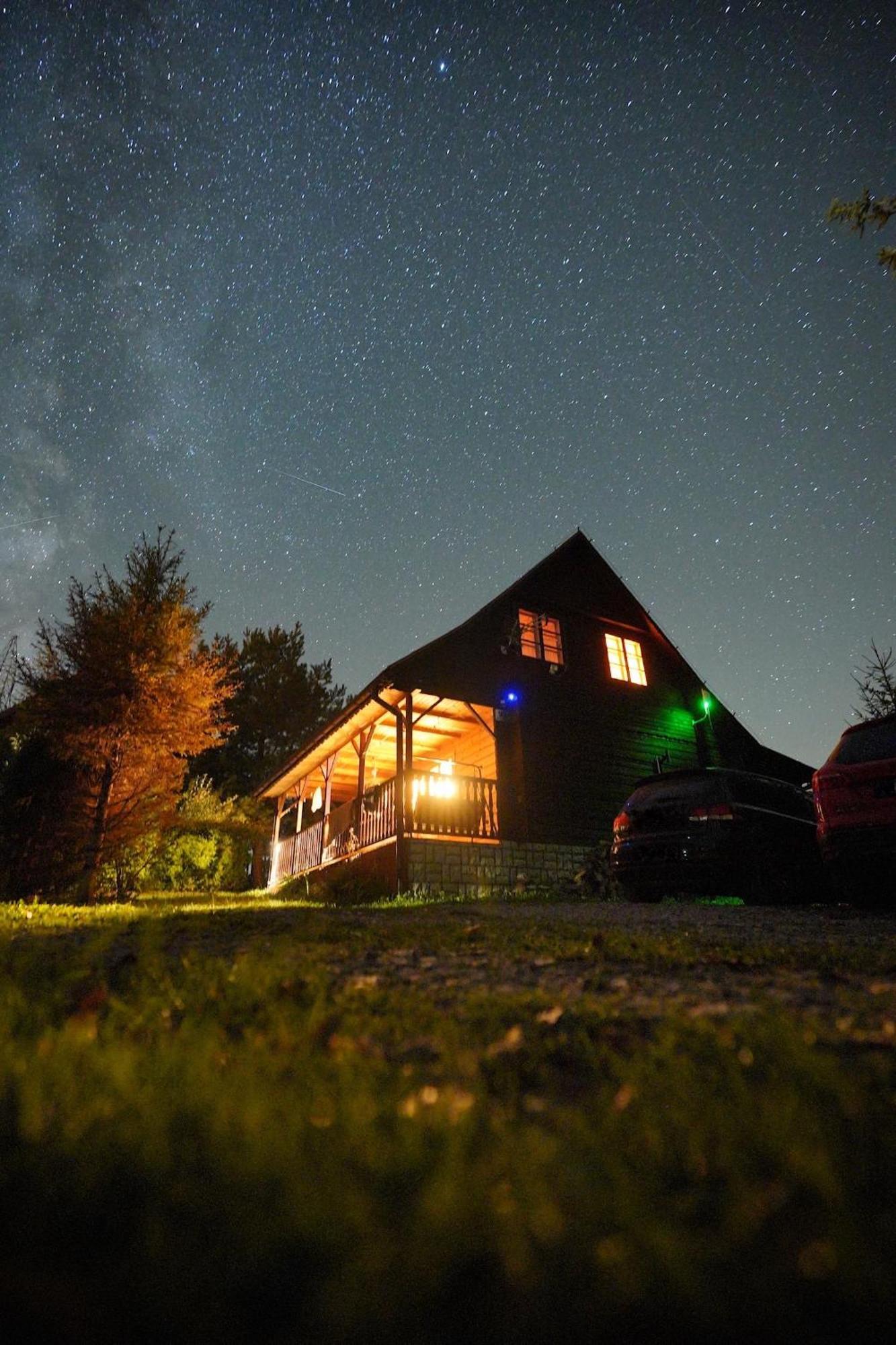 Urocza Chata Z Sauna W Bieszczadzkim Parku Krajobrazowym Bukowiec  Exterior photo