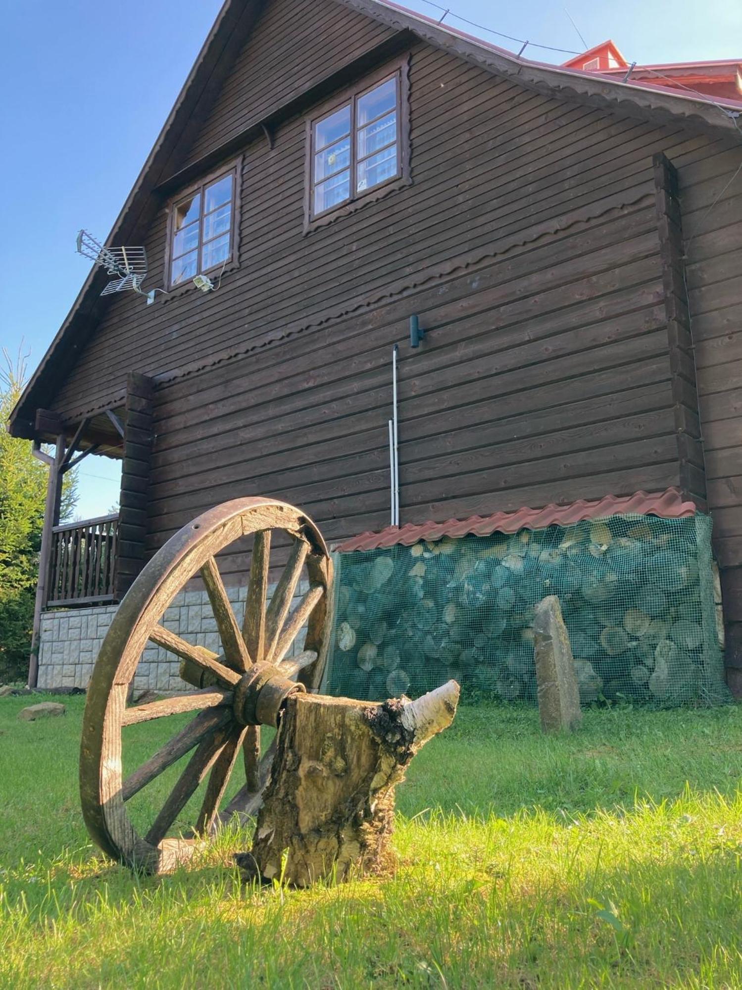 Urocza Chata Z Sauna W Bieszczadzkim Parku Krajobrazowym Villa Bukowiec  Exterior photo